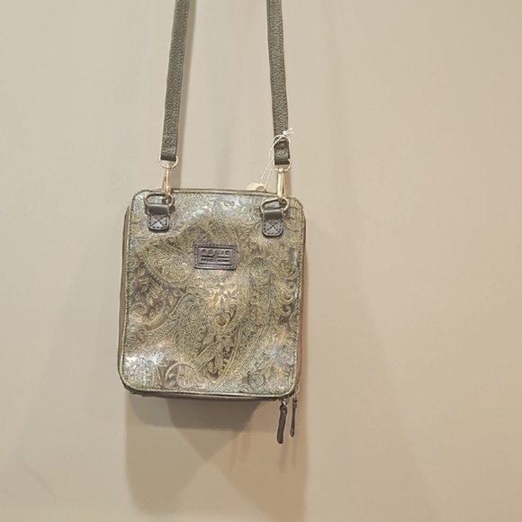 Relic Handbags - Relic Green Crossbody Vintage Bag